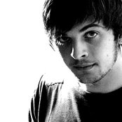 Nils Frahm - List pictures