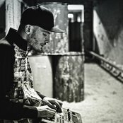 O.s.t.r. - List pictures