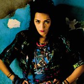 Hindi Zahra - List pictures