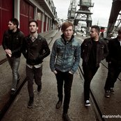 Mallory Knox - List pictures