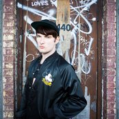 Johnny Aries - List pictures