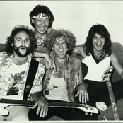 Van Halen - List pictures