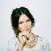 Sinead Harnett - List pictures