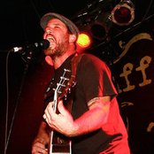 Chuck Ragan - List pictures