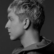 Matthew Young - List pictures