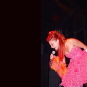 Sarah Hudson - List pictures