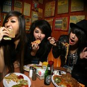 Millionaires - List pictures