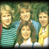 New Seekers - List pictures