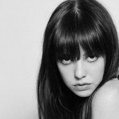 Diane Birch - List pictures