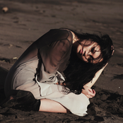 Bic Runga - List pictures