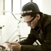 Logic - List pictures