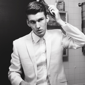 Willy Moon - List pictures