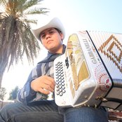 Remmy Valenzuela - List pictures