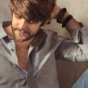 Thomas Rhett - List pictures