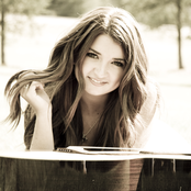 Tenille - List pictures