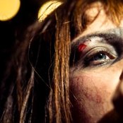 Julie Christmas - List pictures