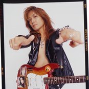 Eizo Sakamoto - List pictures