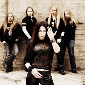 Lullacry - List pictures