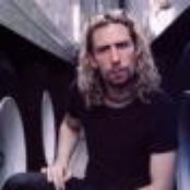 Chad Kroeger - List pictures