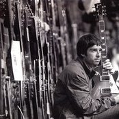 Noel Gallagher - List pictures