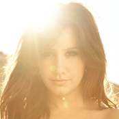 Ashley Tisdale - List pictures