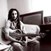 Julian Marley - List pictures