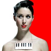 Francisca Valenzuela - List pictures