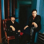 Montgomery Gentry - List pictures