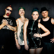 Sumo Cyco - List pictures