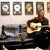 Peter Buck - List pictures