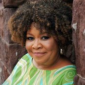 Mavis Staples - List pictures