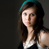 Amy Kuney - List pictures