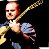 Andy Mckee - List pictures