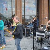 Apples In Stereo - List pictures