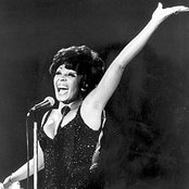 Shirley Bassey - List pictures