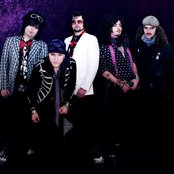 Hollywood Vampires - List pictures