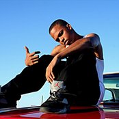 Khrys Lawson - List pictures