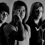 Secret & Whisper - List pictures