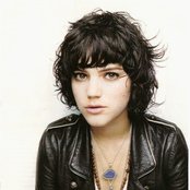 Soko - List pictures