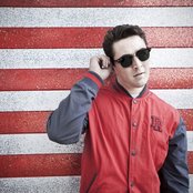 Redlight - List pictures