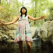 Clara Chung - List pictures