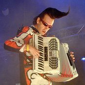 Leningrad Cowboys - List pictures