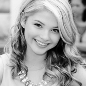 Stefanie Scott - List pictures