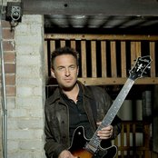 Colin James - List pictures