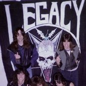 Legacy - List pictures