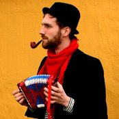 Mikael Lind - List pictures