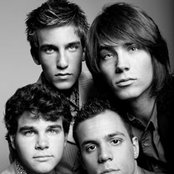 Push Play - List pictures