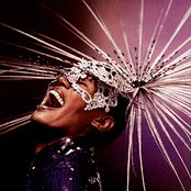 Grace Johns - List pictures