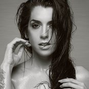 Ruth Lorenzo - List pictures