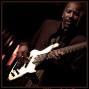 Nathan East - List pictures
